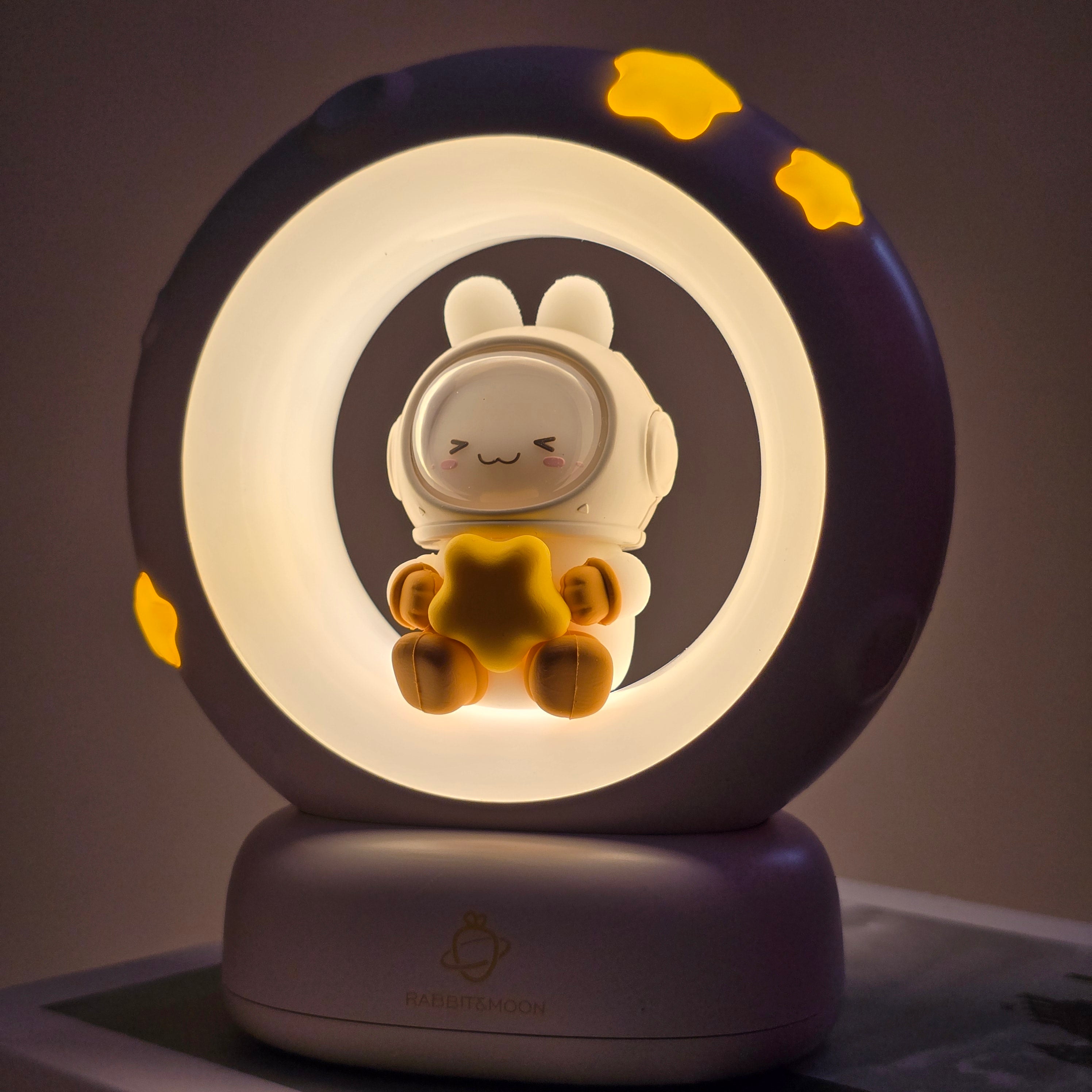 Kawaii Astronaut On Moon Lamp