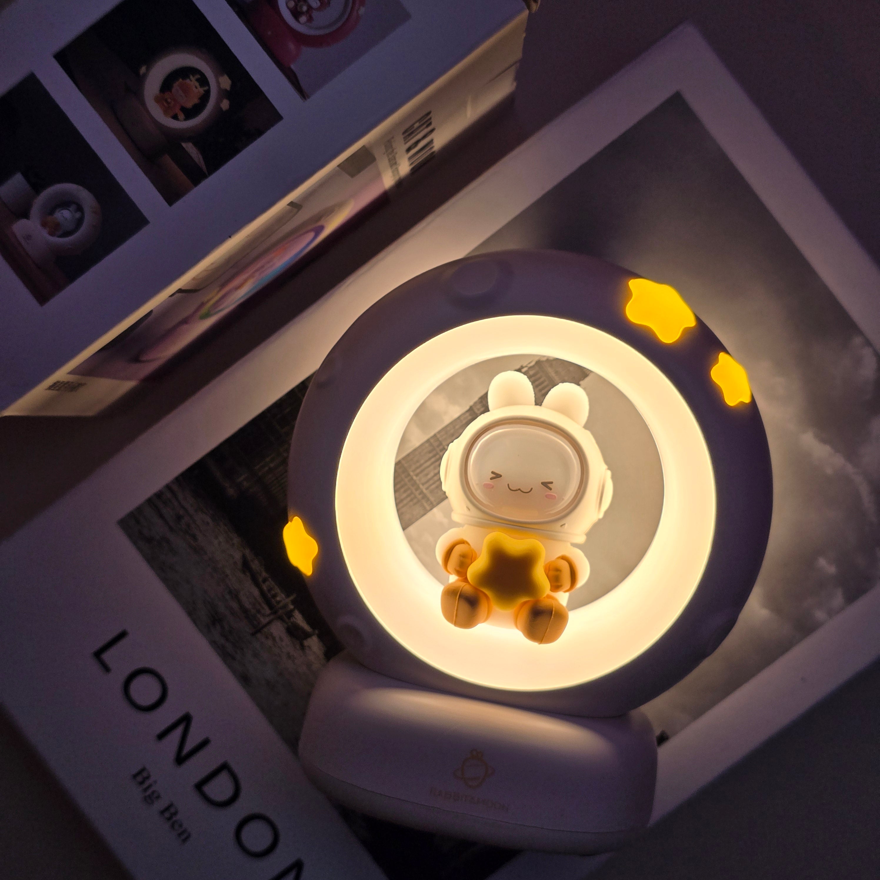 Kawaii Astronaut On Moon Lamp